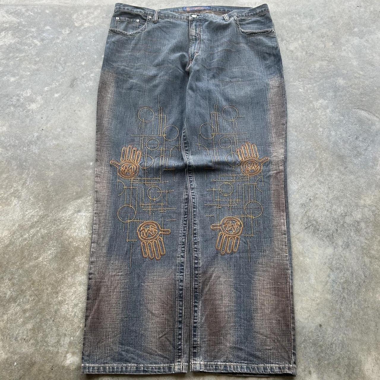 item listed by pairadice