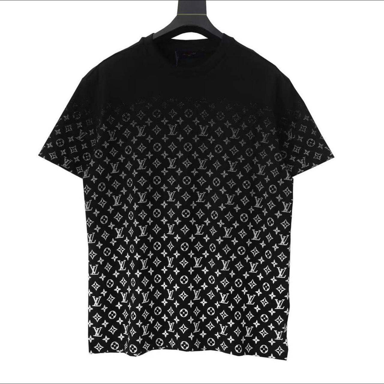 Louis Vuitton Men's Black and White T-shirt | Depop