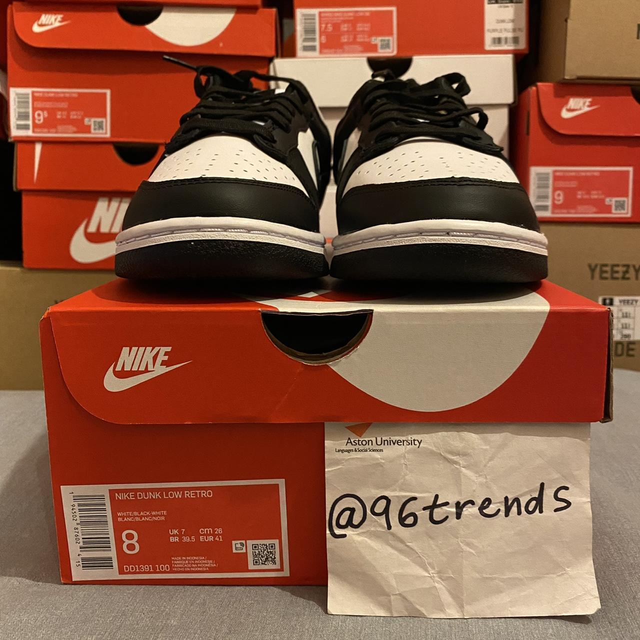 mens white and black nike trainers