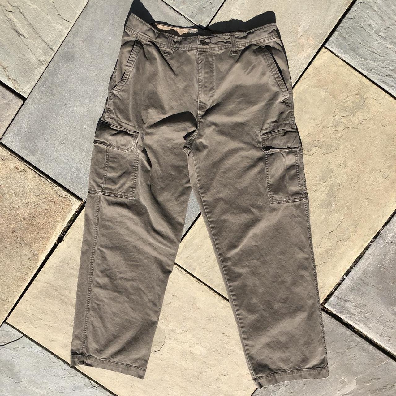 Old Navy Men's Khaki and Green Trousers Depop