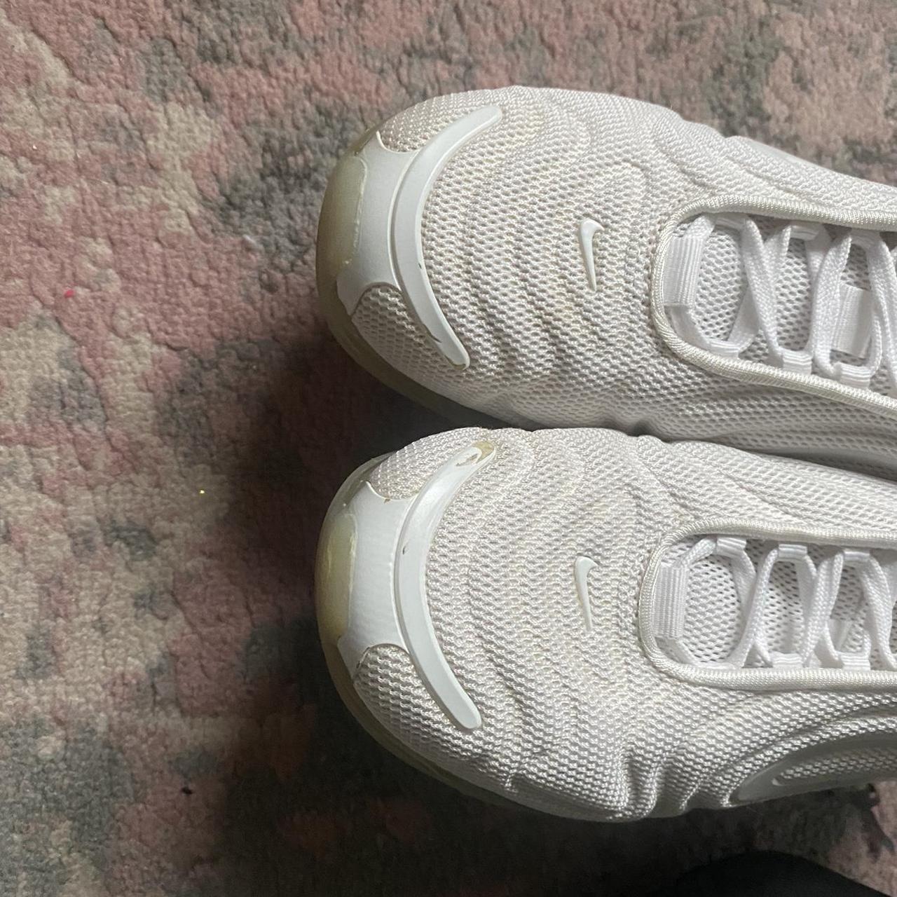 triple white air max 720