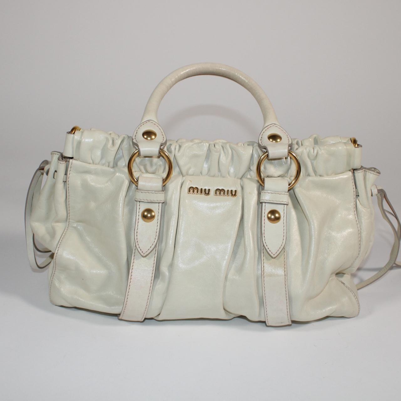 Miu Miu Women's White Bag Depop