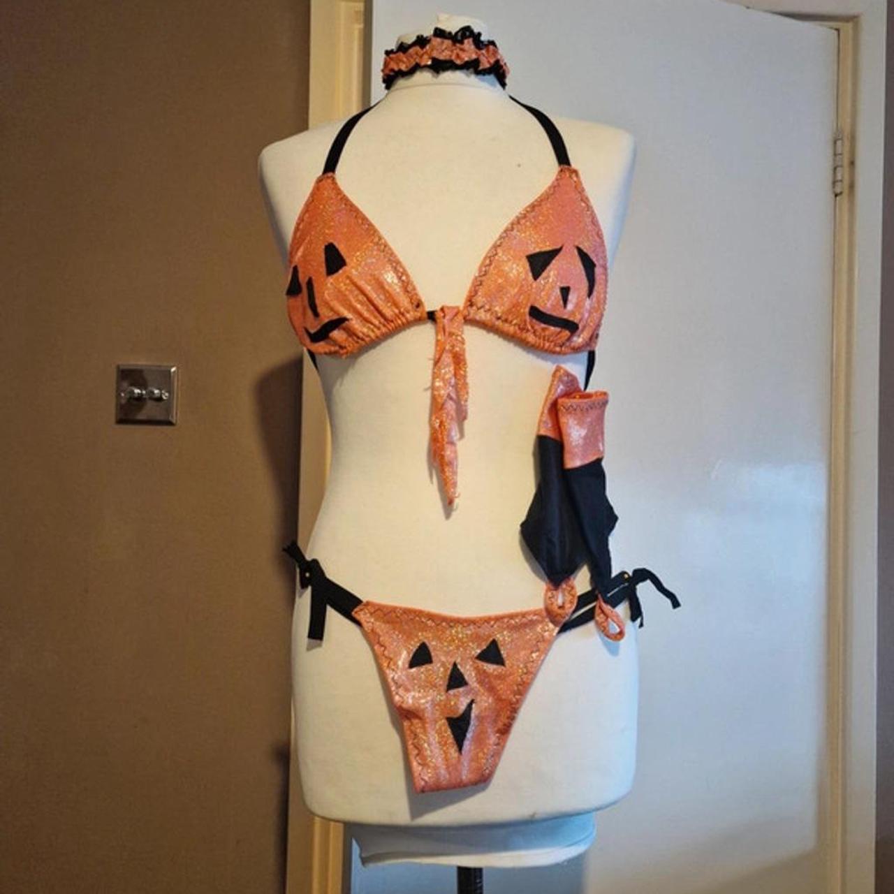 item listed by monroedelacey