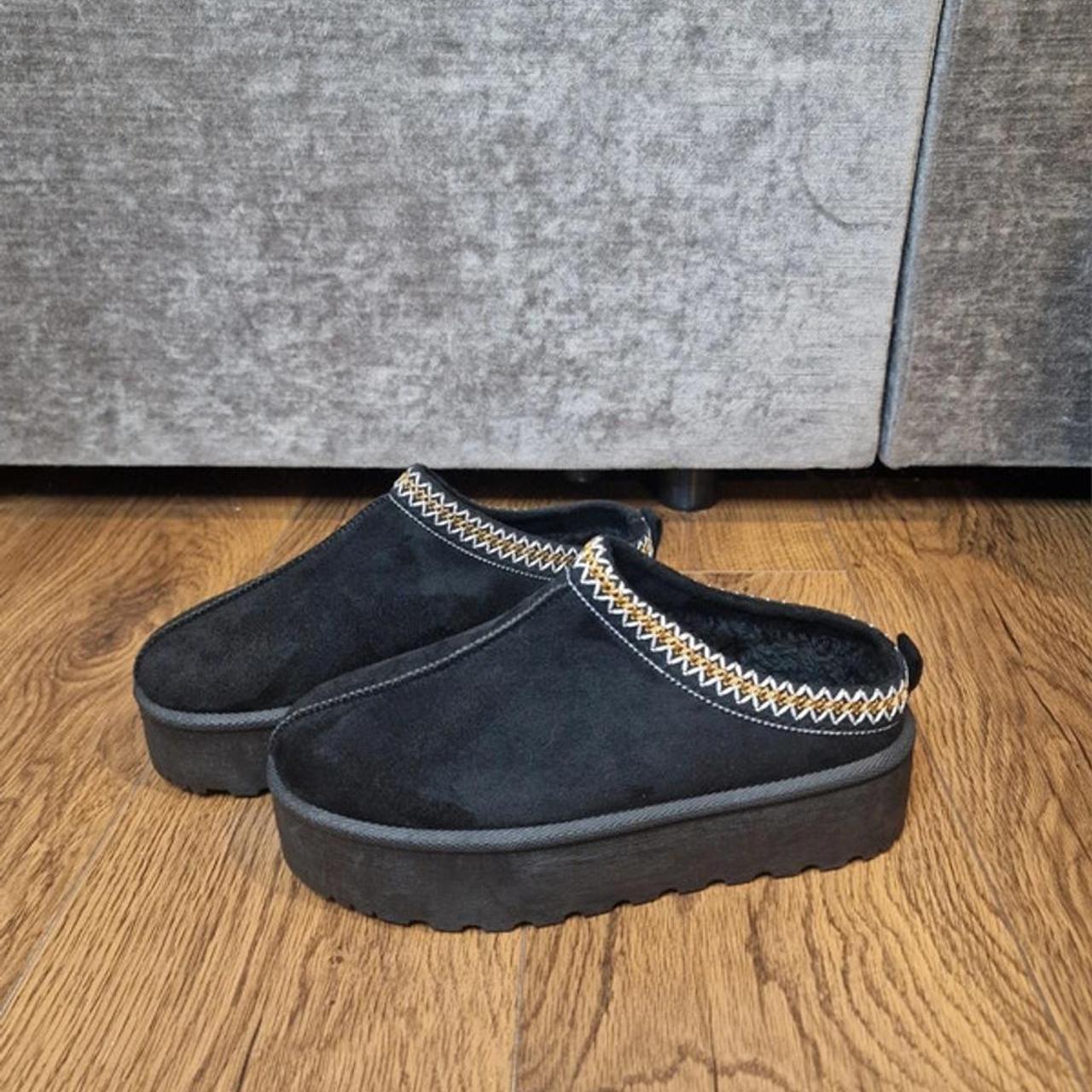 item listed by monroedelacey