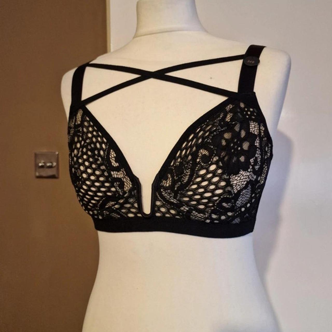 item listed by monroedelacey