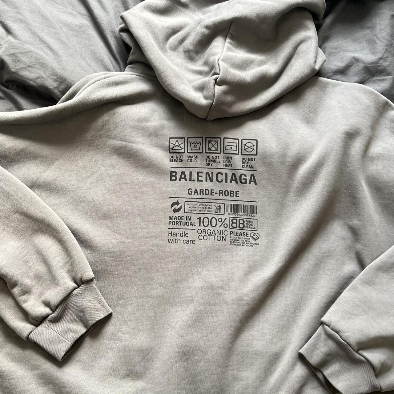 Grey balenciaga hot sale jumper