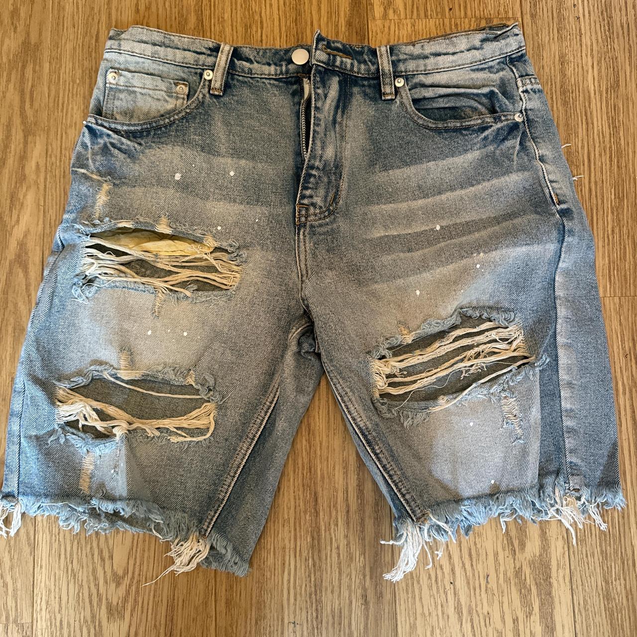 Hesntl ripped denim shorts Men s Size Medium but. Depop