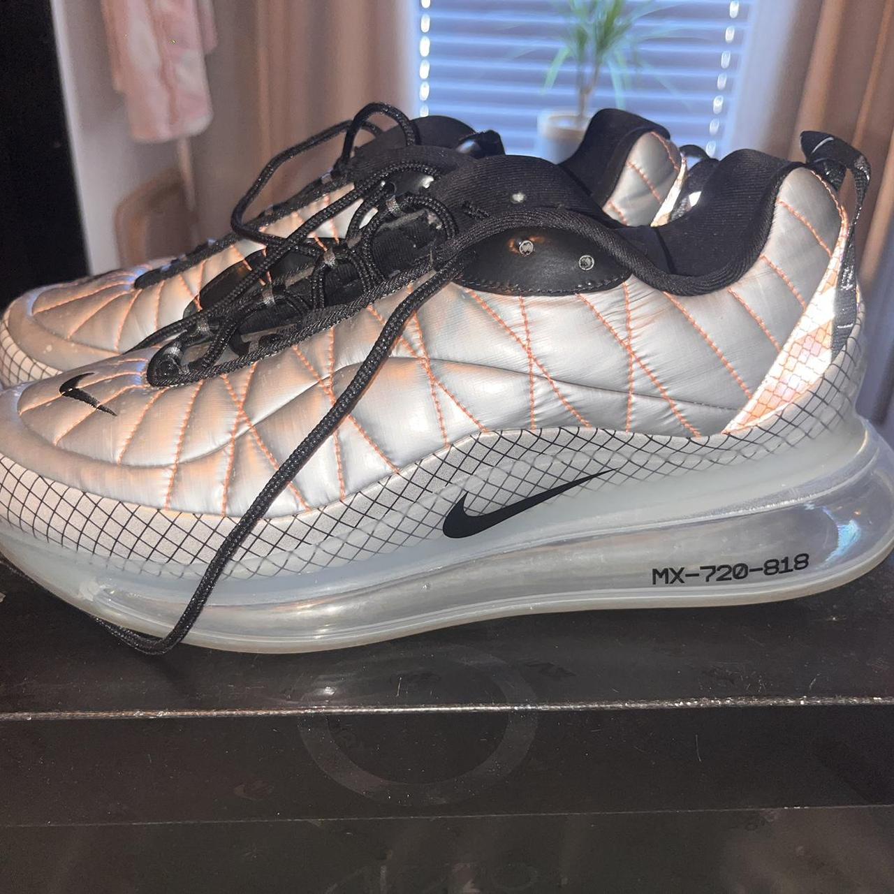 Black air max 720s best sale