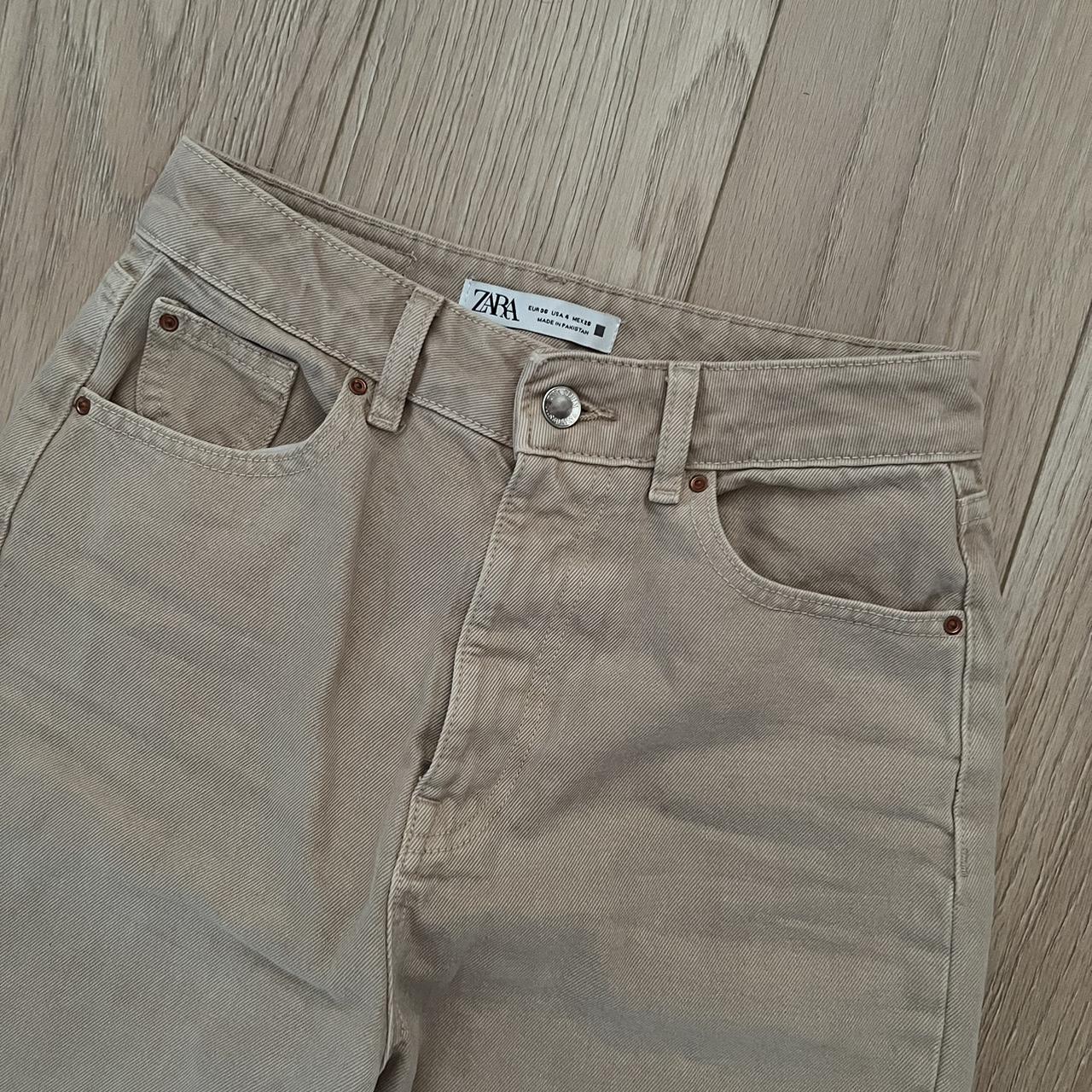 Jeans on sale beige zara