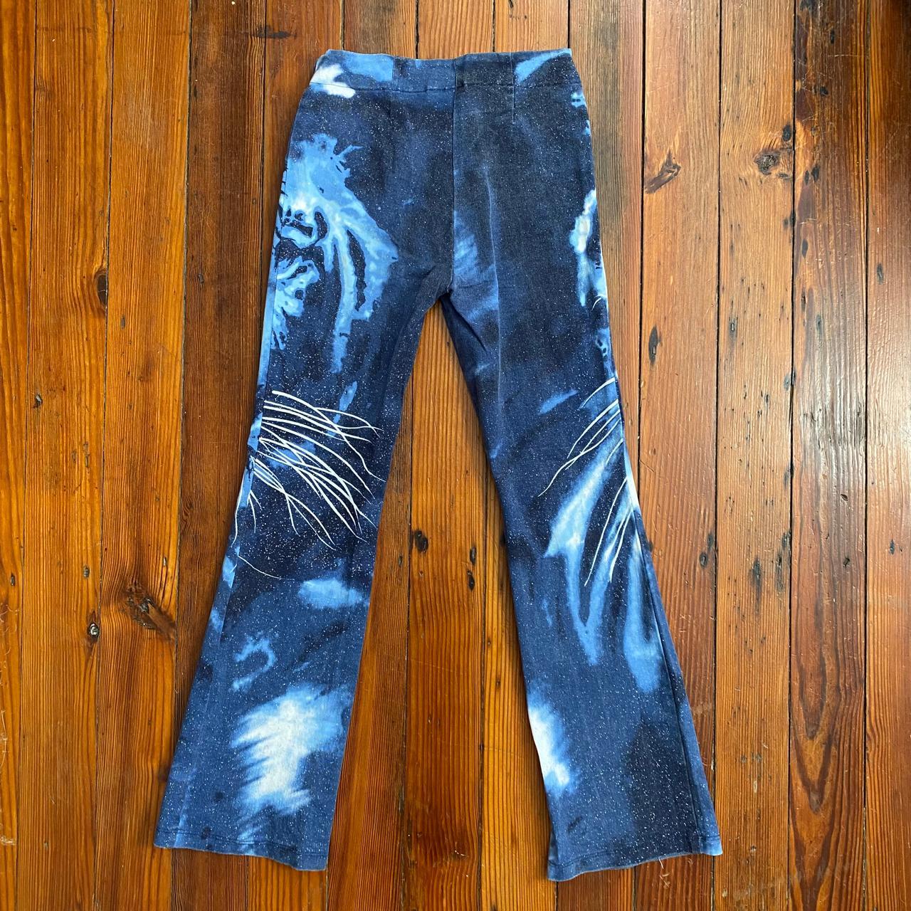 American Vintage Women's Blue and Silver Jeans | Depop