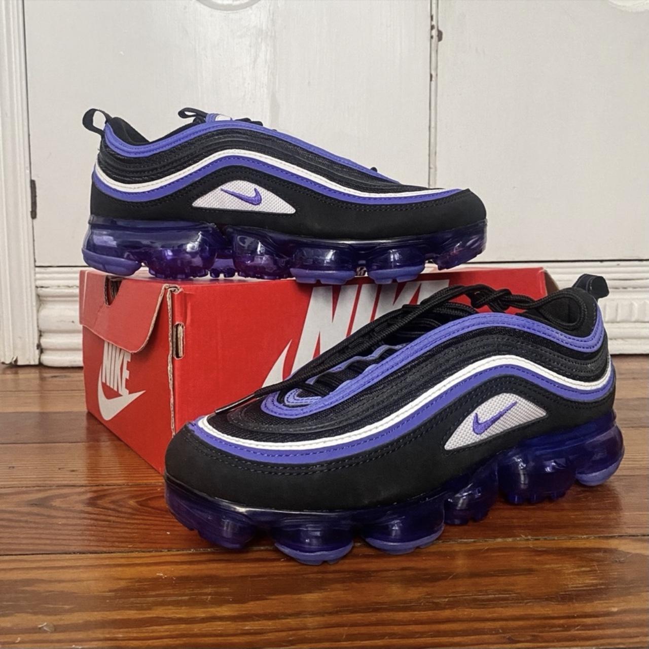 NIB Nike Air Vapormax '97 (GS) in Black / Persian... - Depop