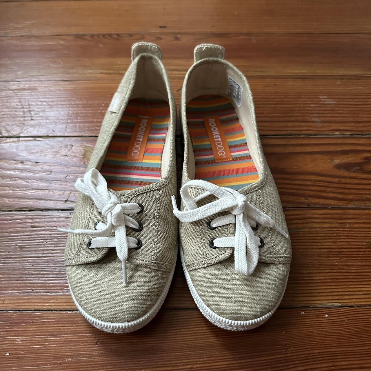 2000s Rocket Dog Penny sneaker in Penny Depop