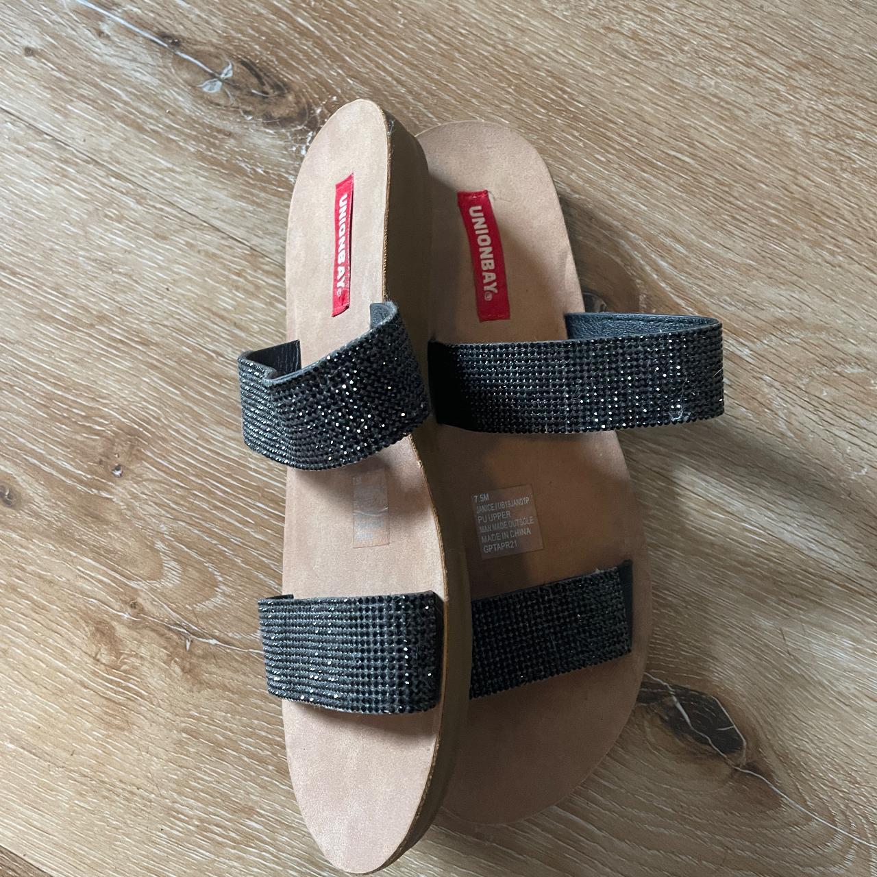 Unionbay sandals clearance