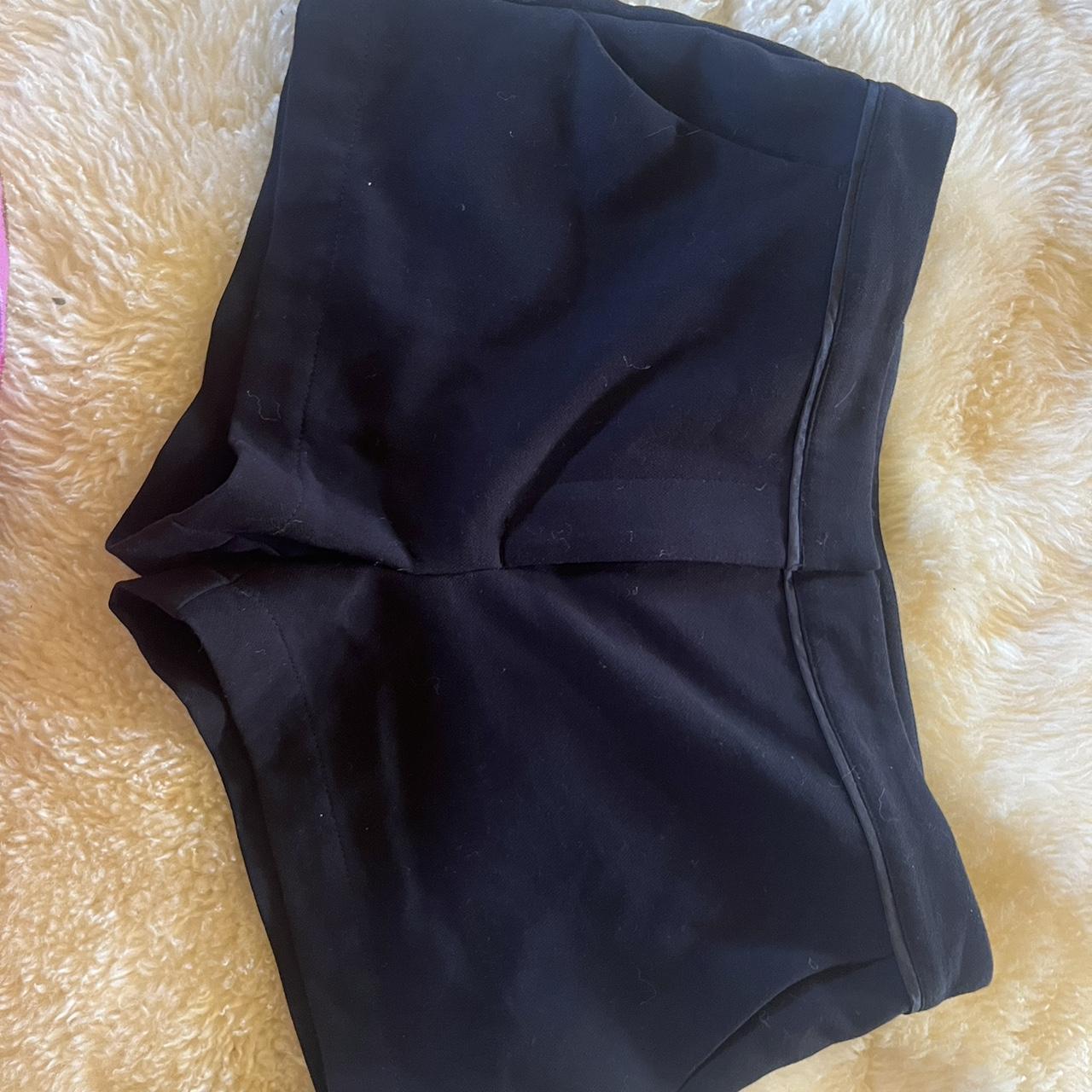item listed by lilsvintagefinds1