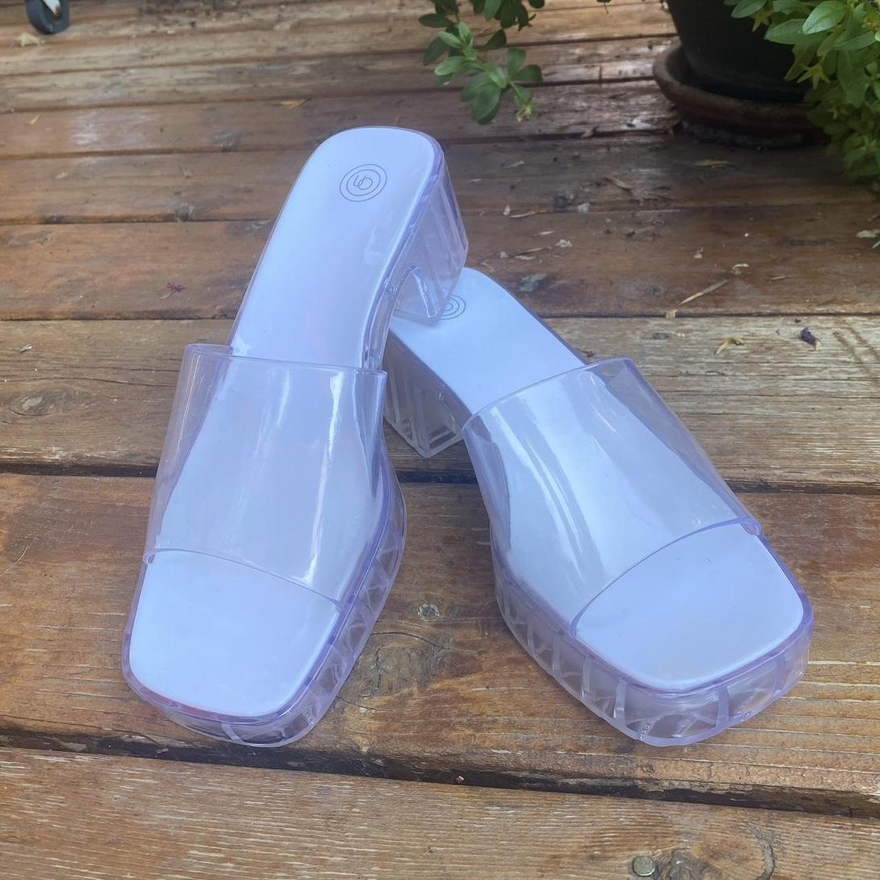 Urban outfitters hot sale jelly sandals