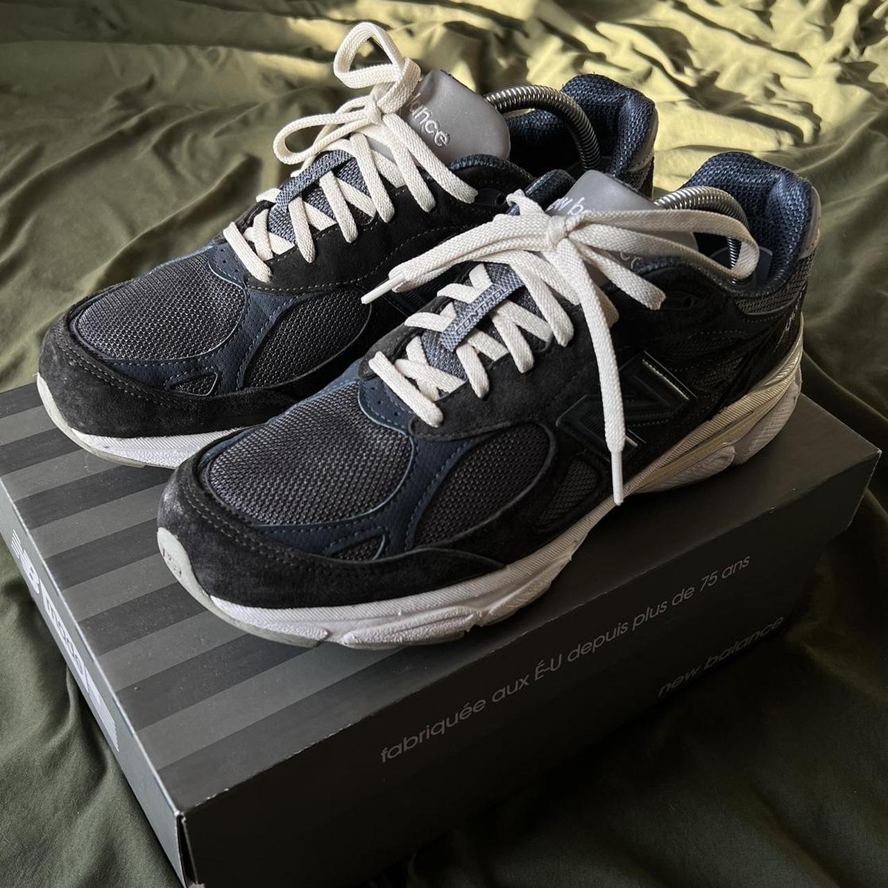 Kith Men's Navy and Cream Trainers | Depop