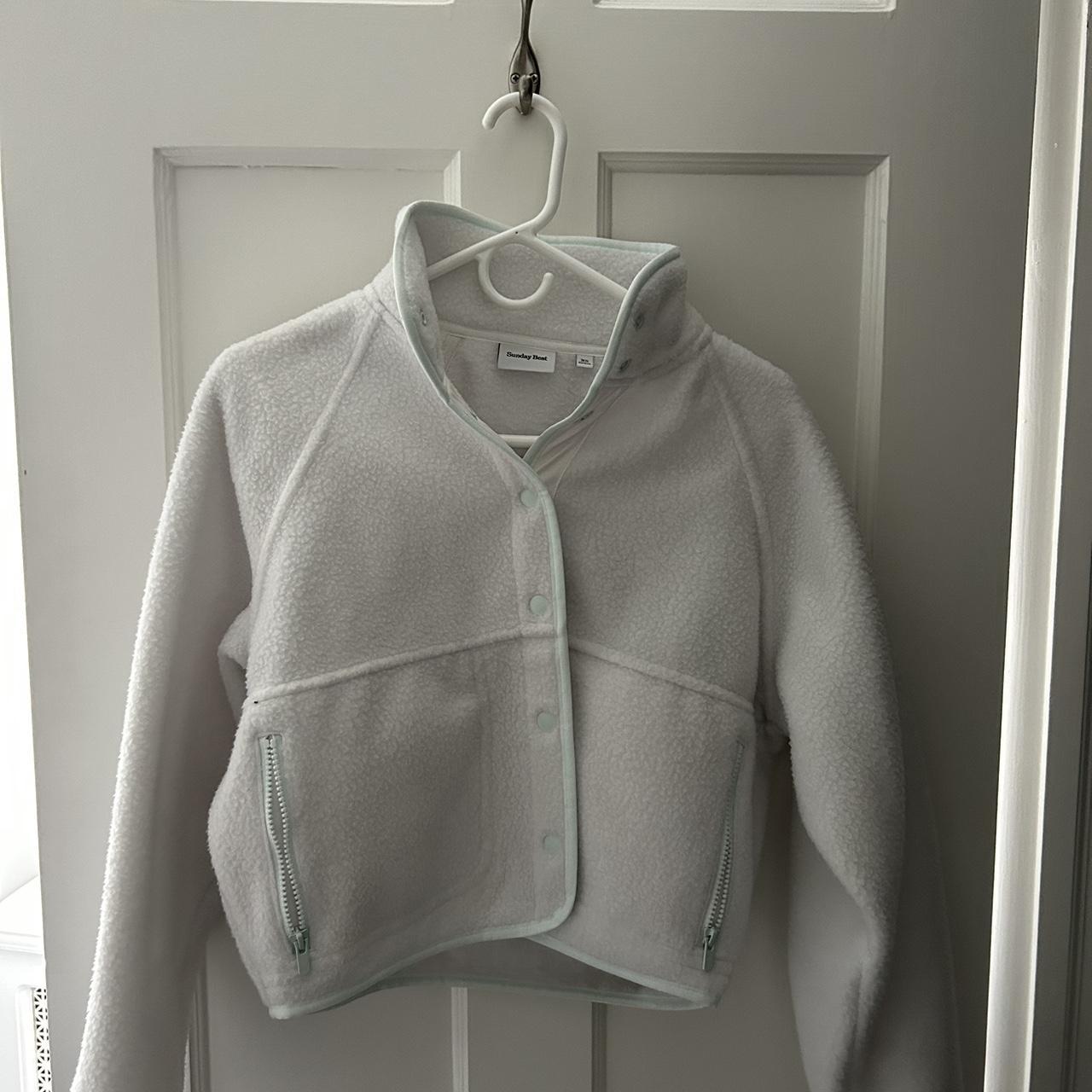 Aritzia Women's Jacket Depop