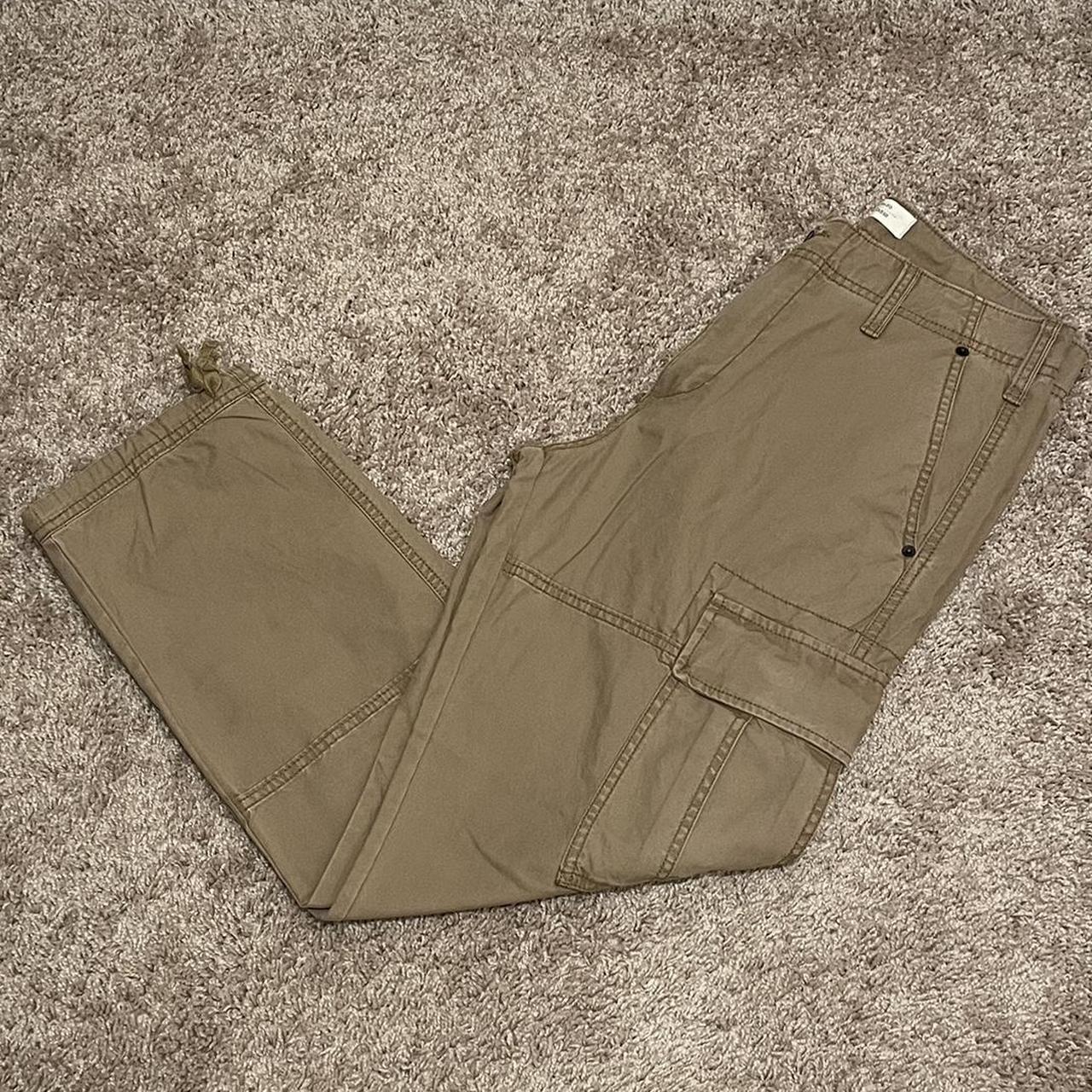 Old Navy Cargo Pants Mens 38 Brown Canvas Loose Utility Casual Work Mens  39x30 | Old navy cargo pants, Cargo pants men, Work casual