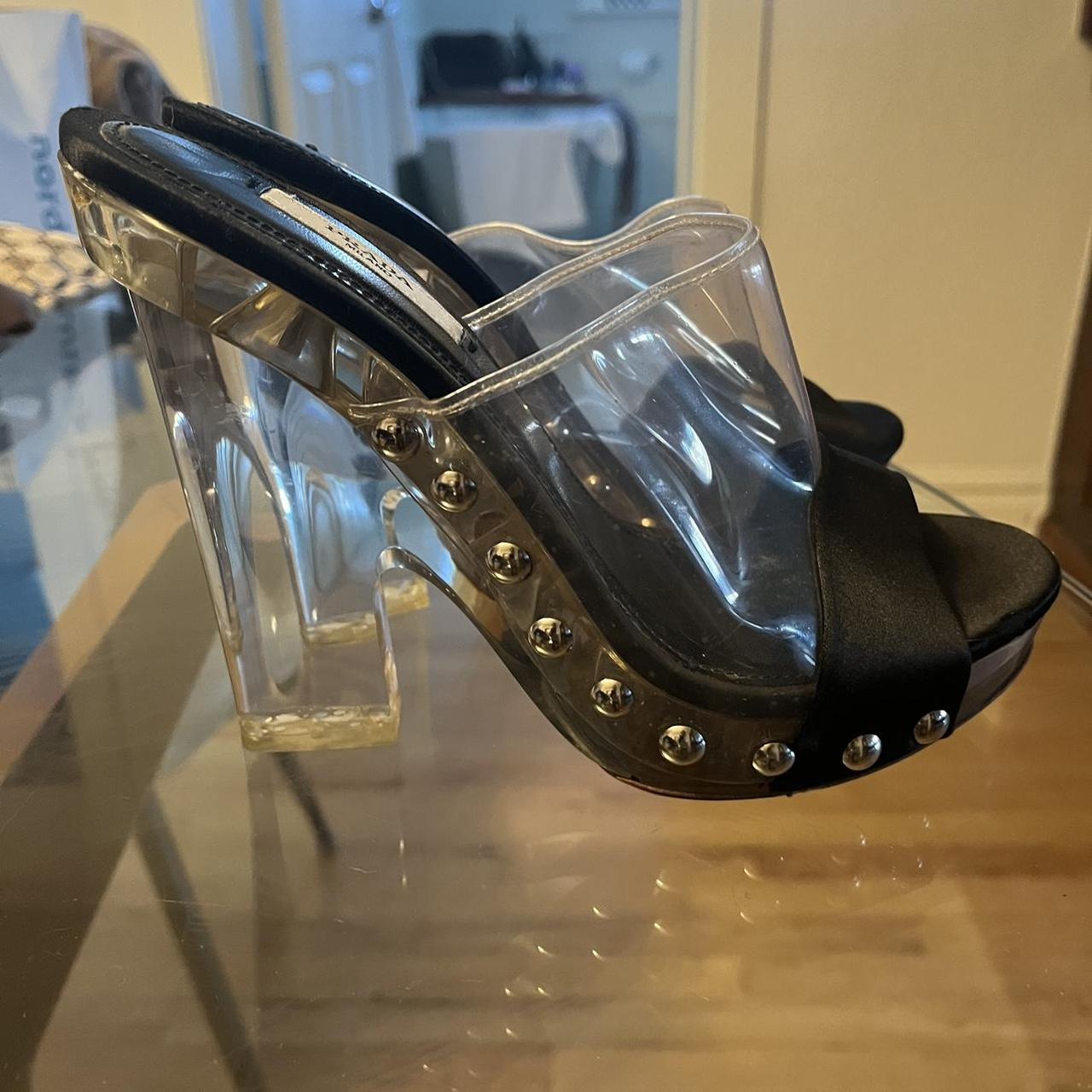 Prada Women's Black and Silver Sandals | Depop