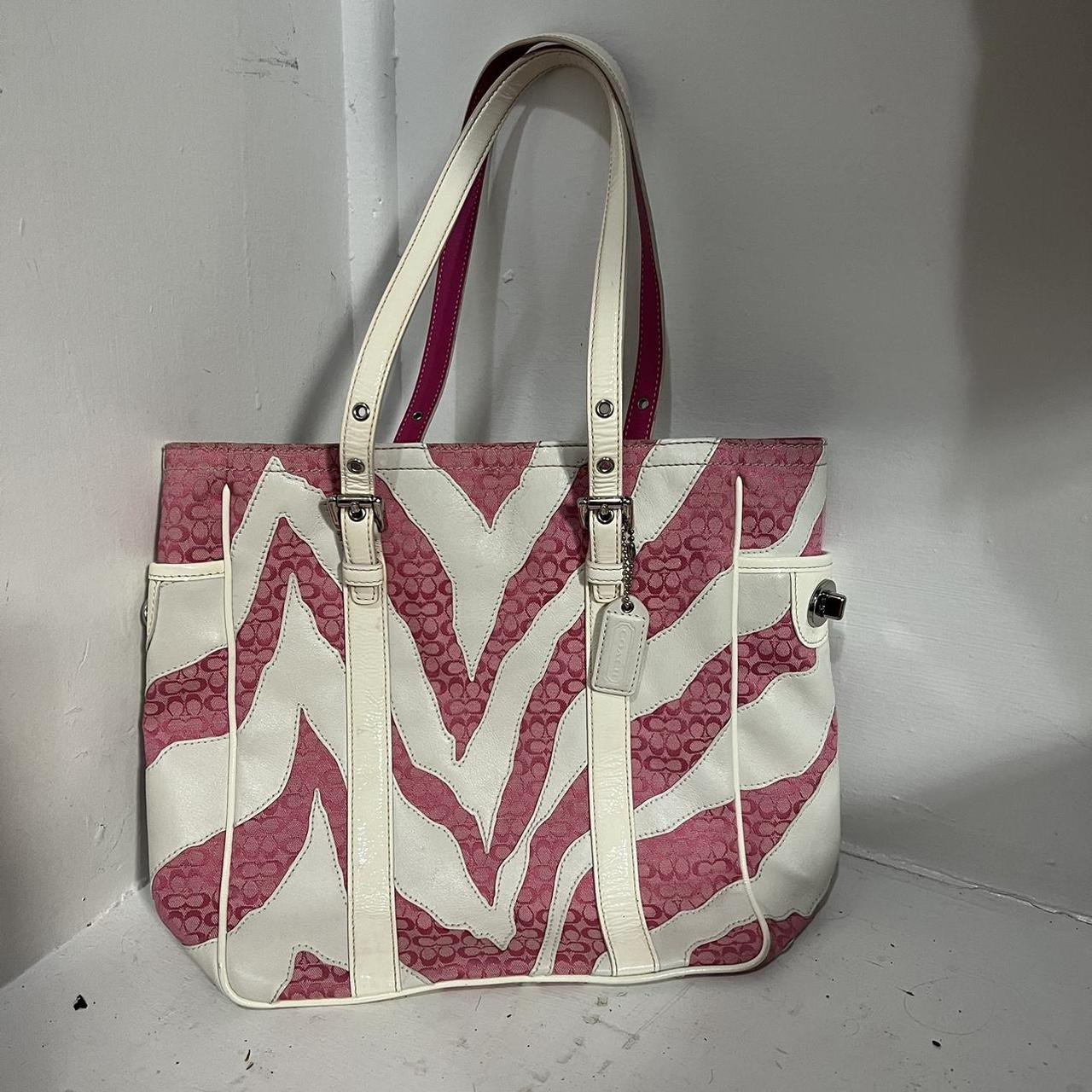 Pink and white coach purse online