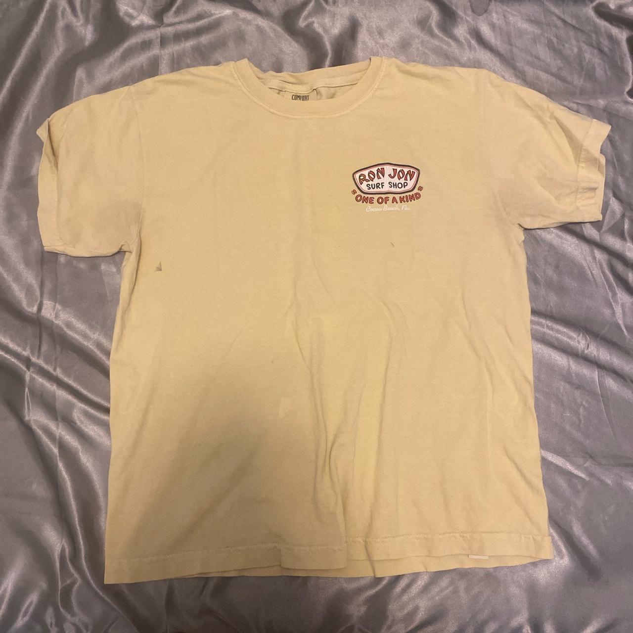 Women's Cream T-shirt | Depop