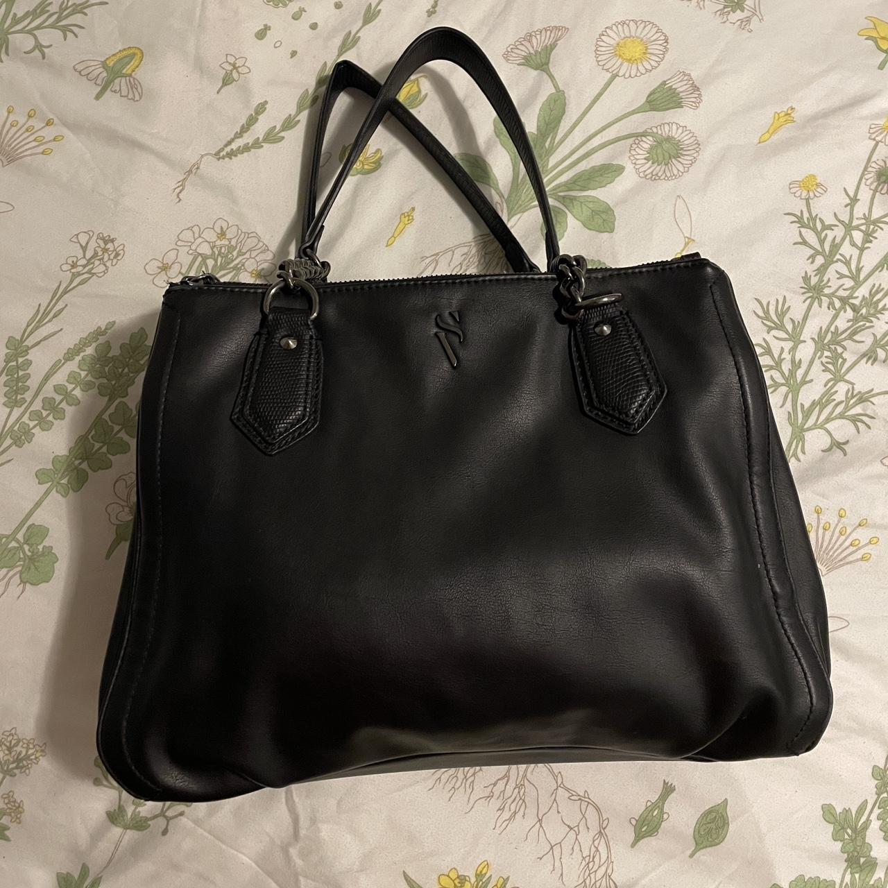 Victoria secret discount black shoulder bag