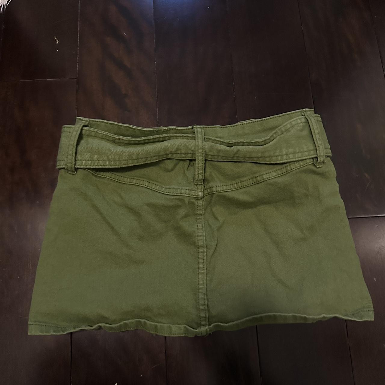 low rise bershka green skirt with adjustable belt... Depop