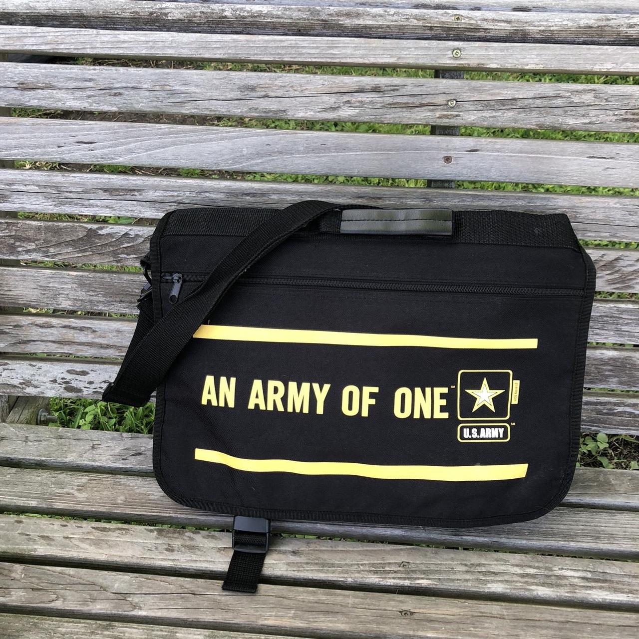 Men's Army Messenger Bag in Black