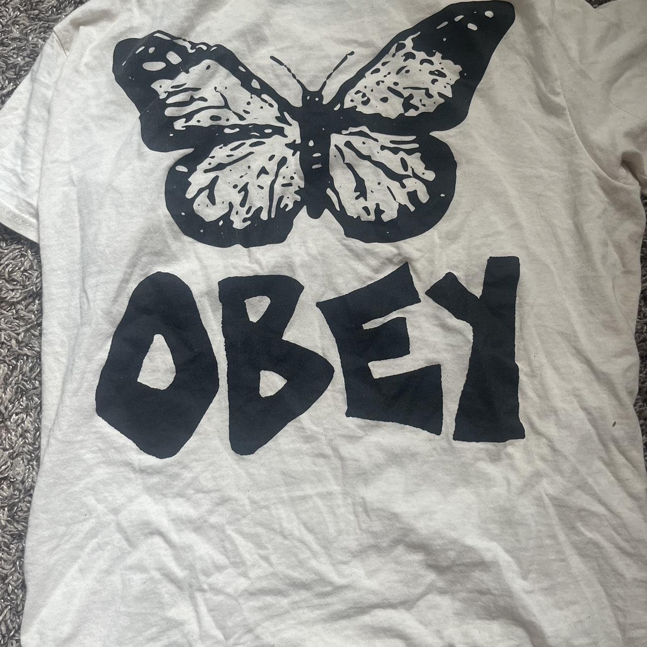 Obey Men's Cream and Tan T-shirt (2)
