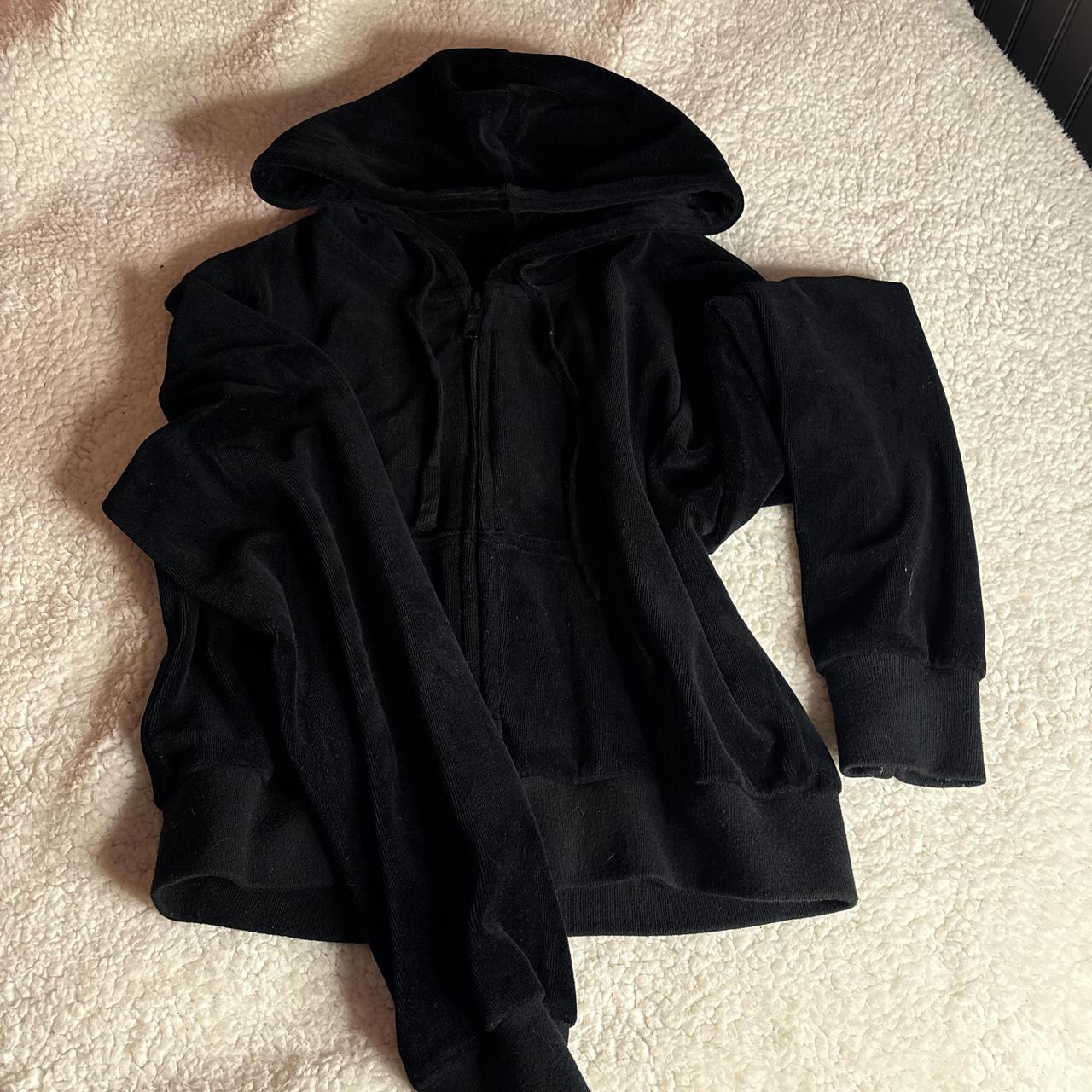 item listed by valerie_suter