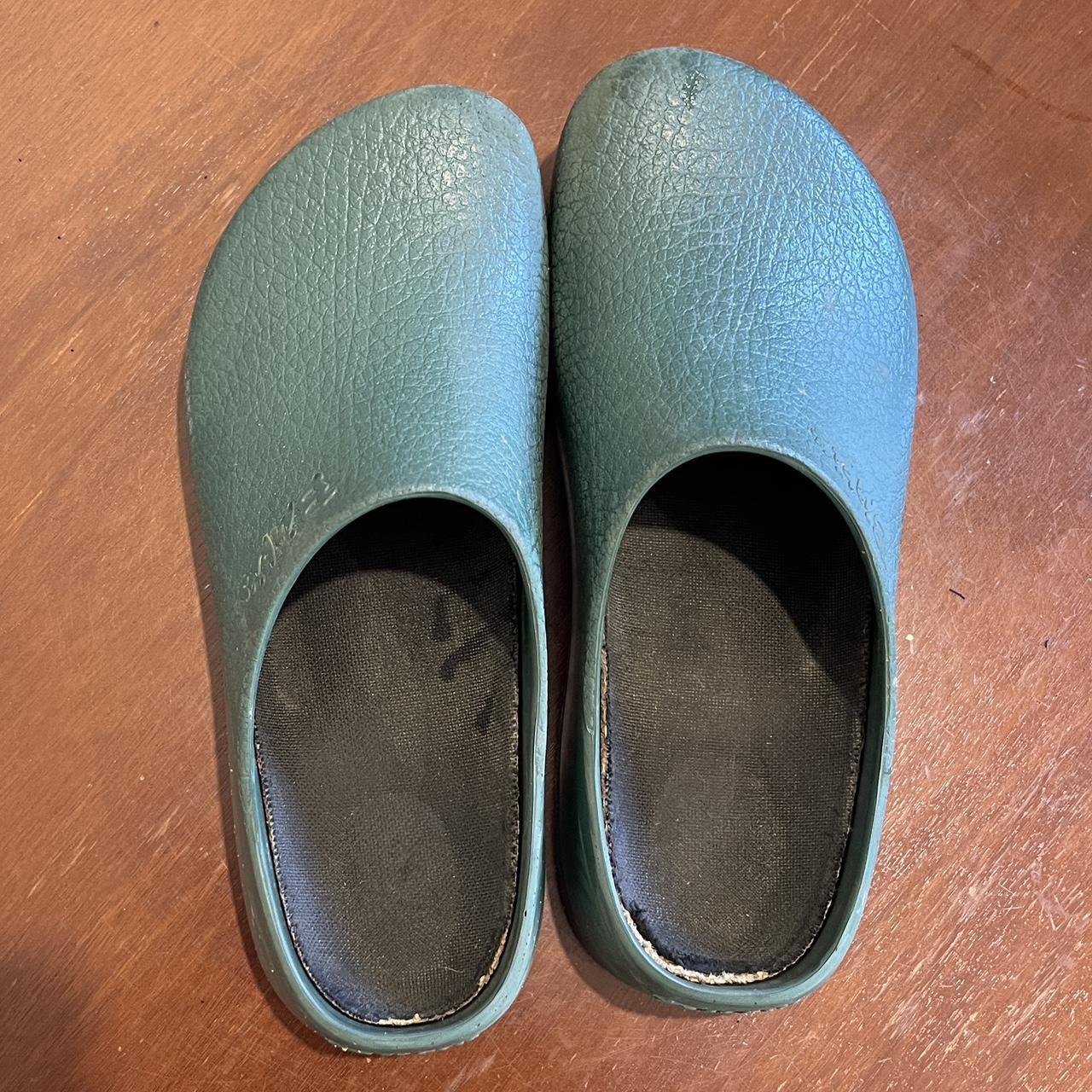 Super Birkis - Size 40 Dark Green Have been worn but... - Depop