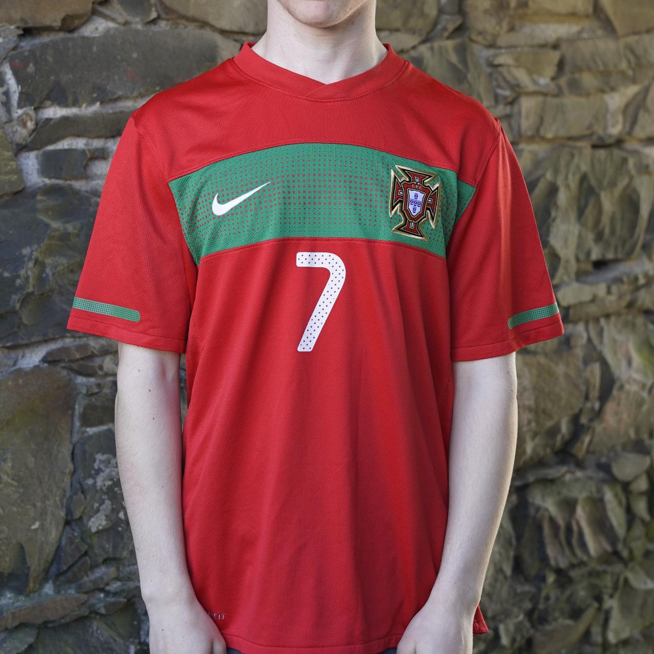 2001/02 Boca Juniors Home Shirt by Nike. Size: | Depop