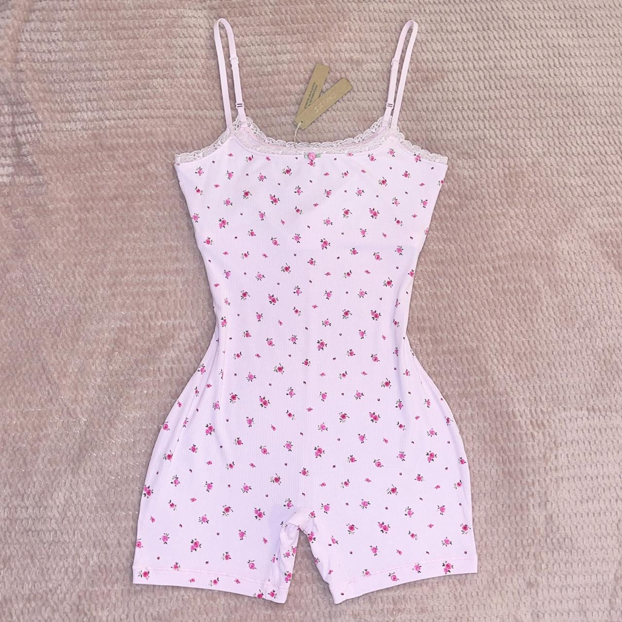 Skims Women's Pink Playsuit-romper | Depop