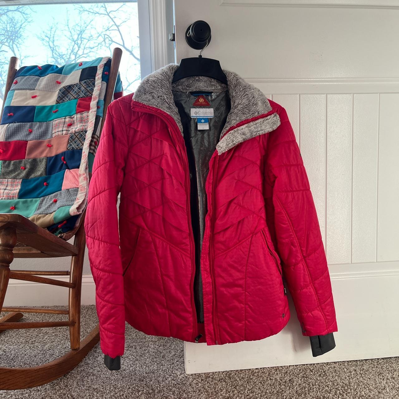 Women’s Pink Columbia puffer coat - thermal comfort... - Depop