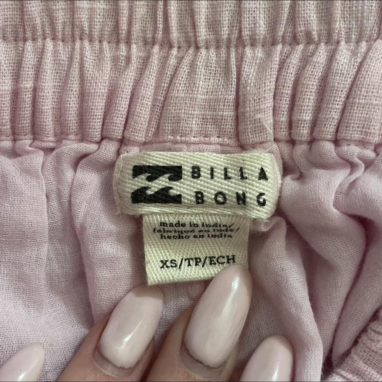 Billabong Women's Pink Shorts (3)
