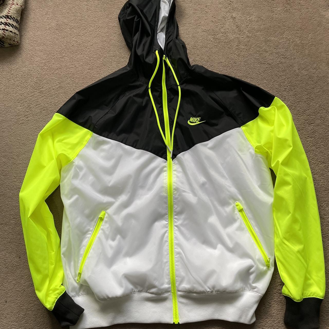 volt nike windbreaker