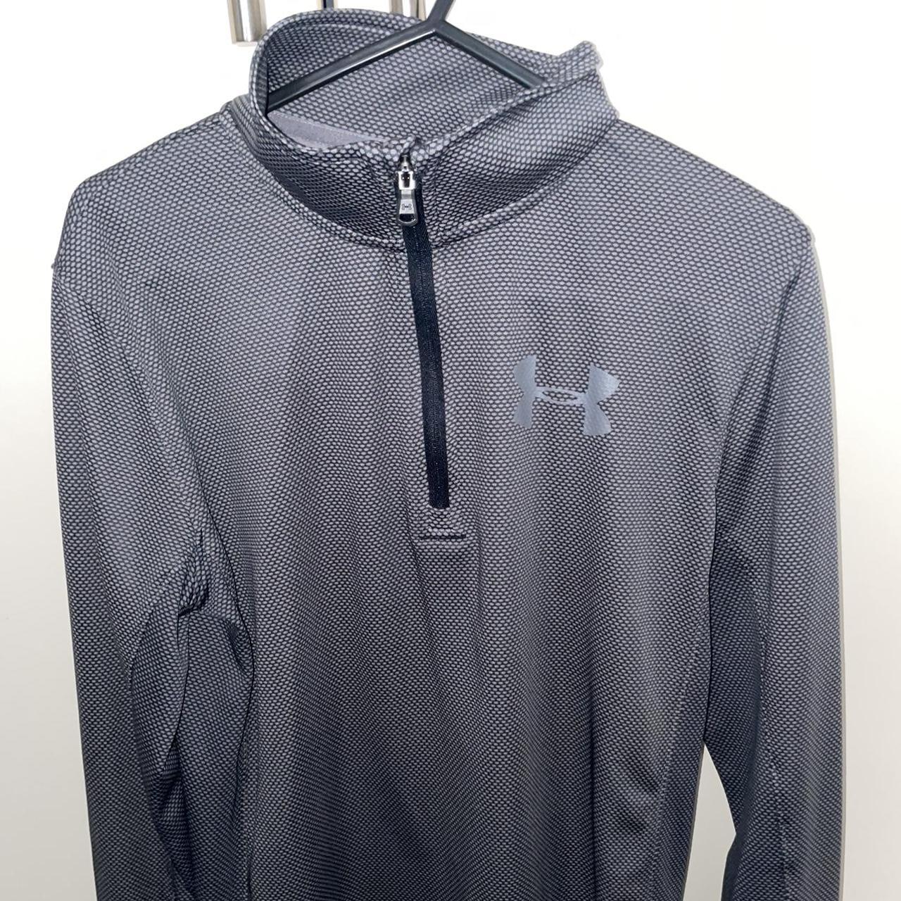 Under Armour Grey Top | Depop