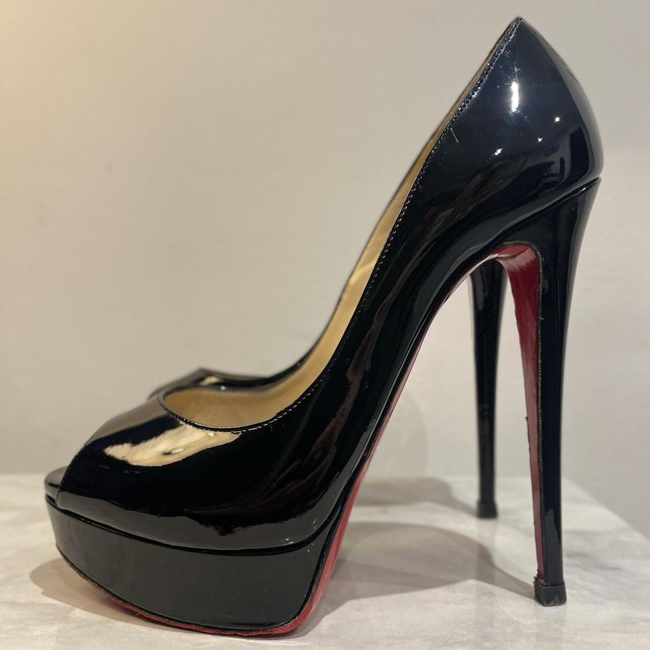 Louboutin lady hot sale peep black