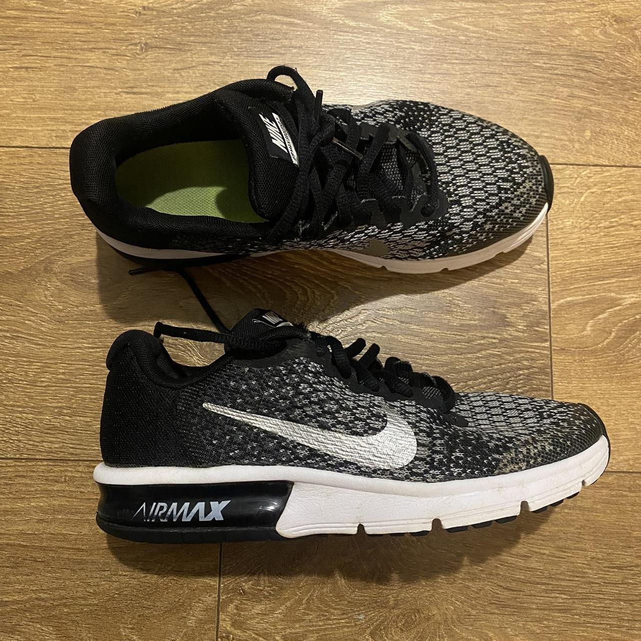 Nike air max sequent 2 trainers Uk size 6 Has a