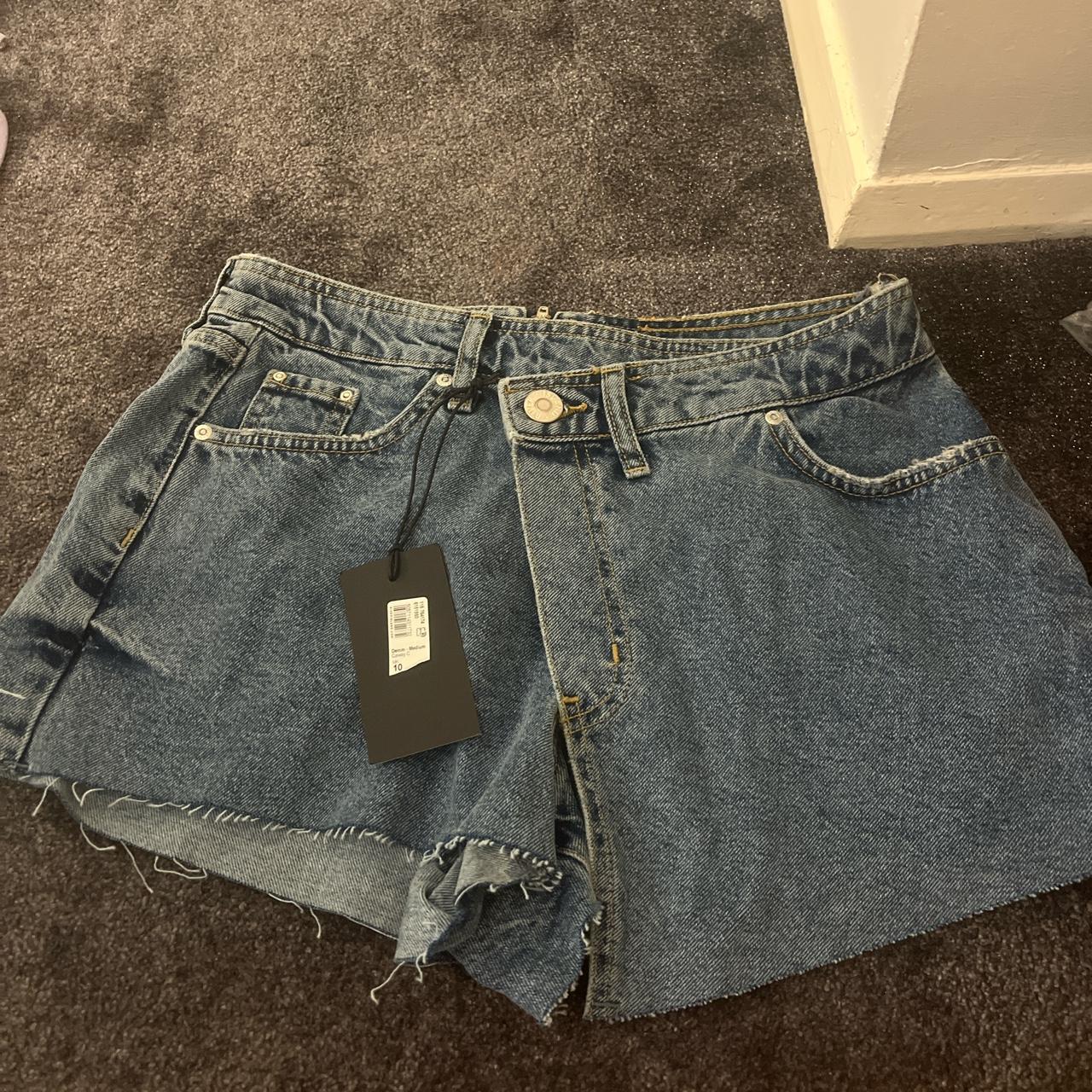 item listed by christiehall95