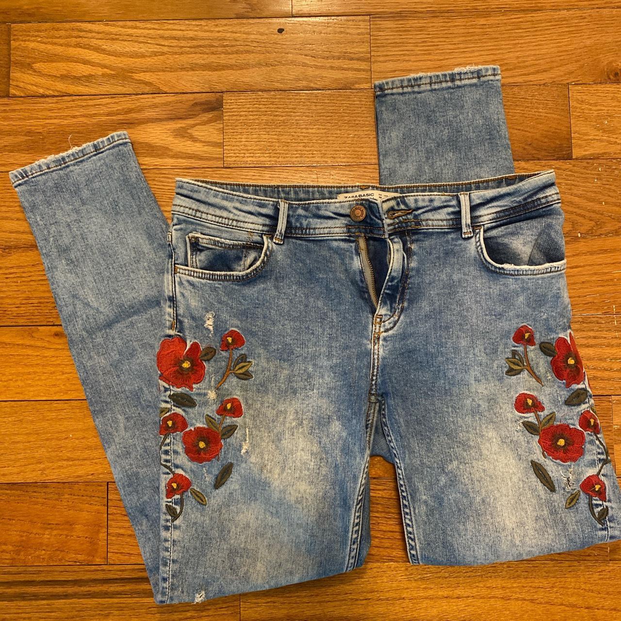 Zara embroidered-jeans - Depop