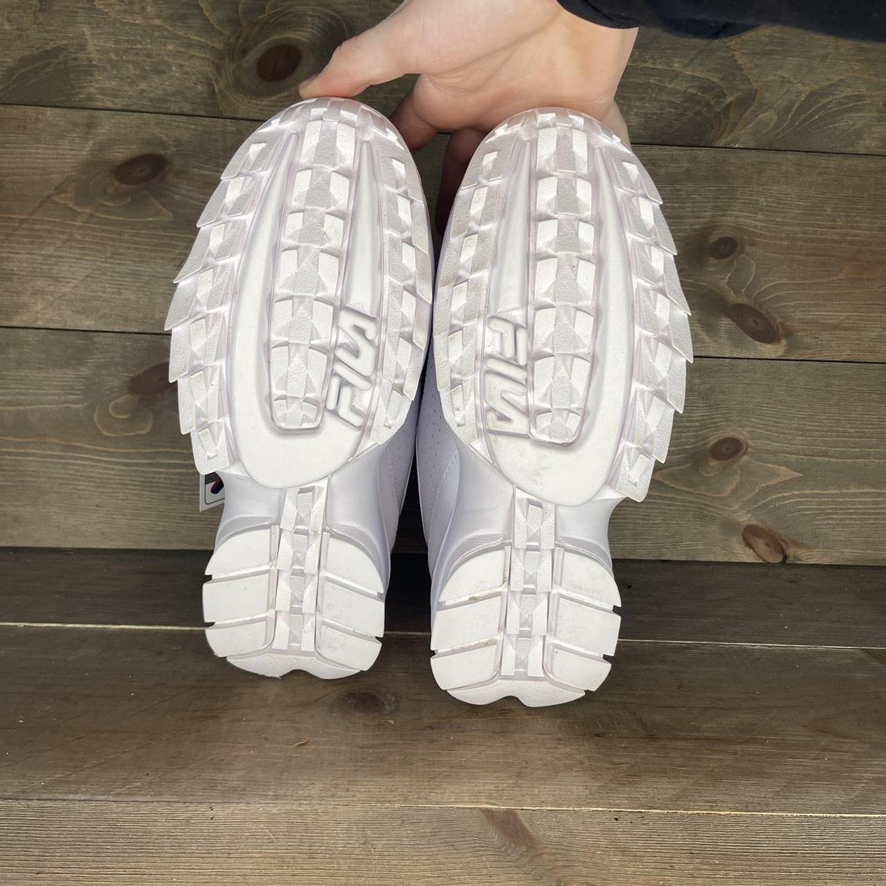 fila disruptor wedge platform