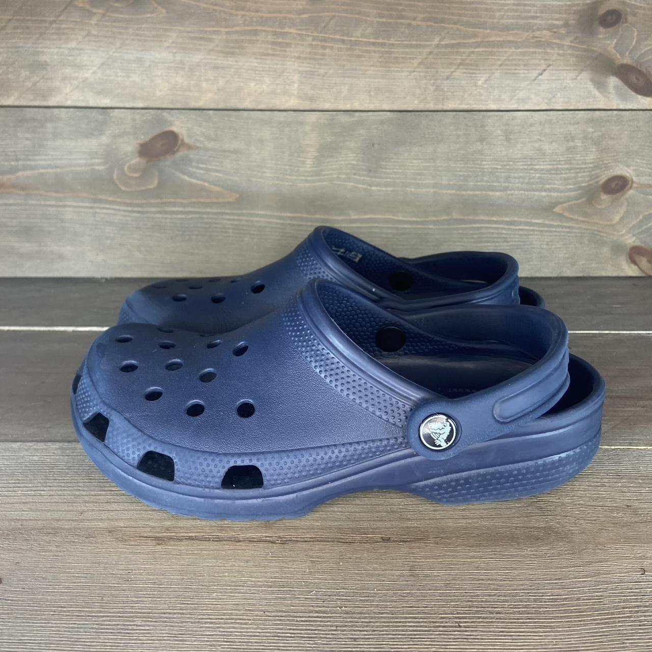 Crocs size clearance 7