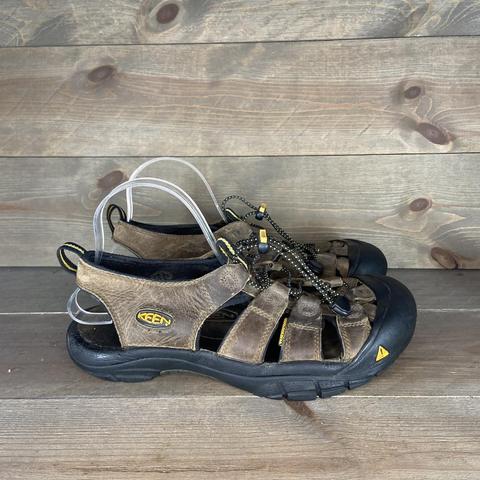 Keen Kids/Boys/Girls Brown Newport H2 Sandals Hiking Water Waterproof Shoes-Sz.5  | SidelineSwap