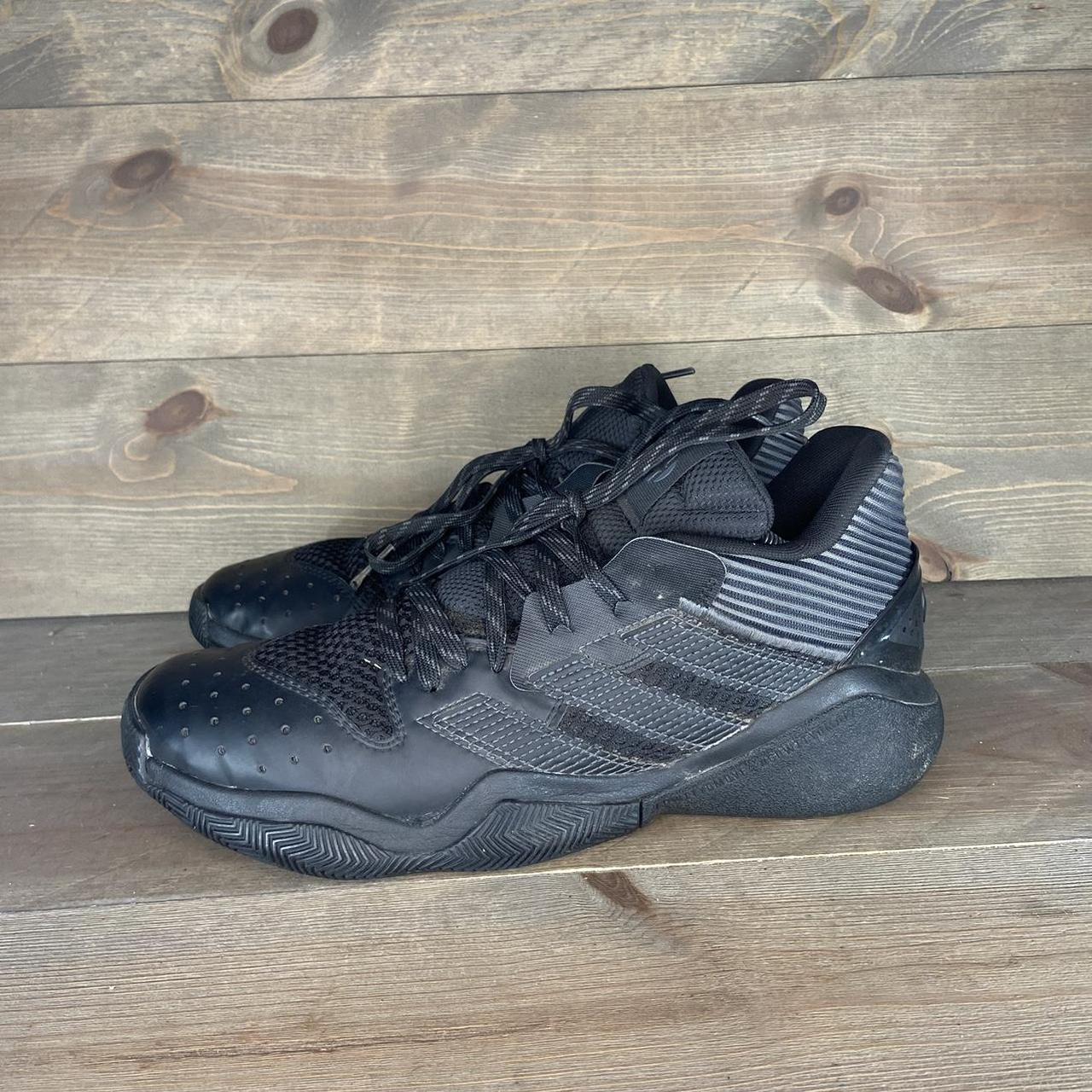 black adidas trainers size 10