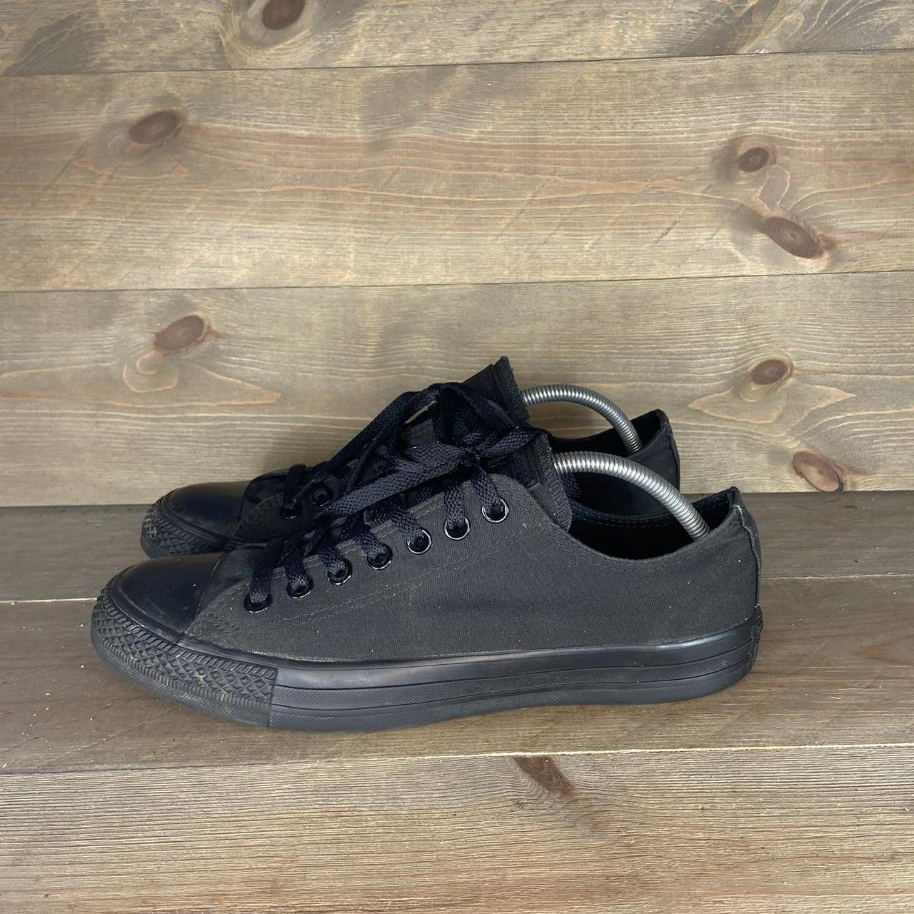 Mens black outlet converse size 9