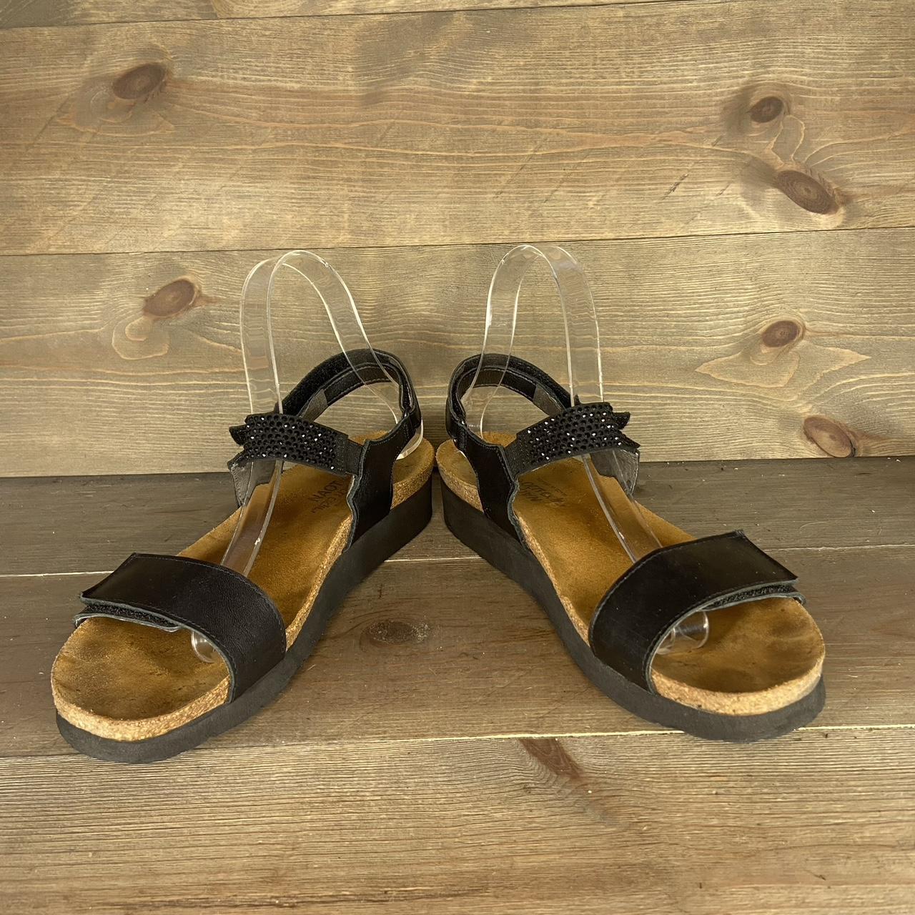 Naot on sale lisa sandal