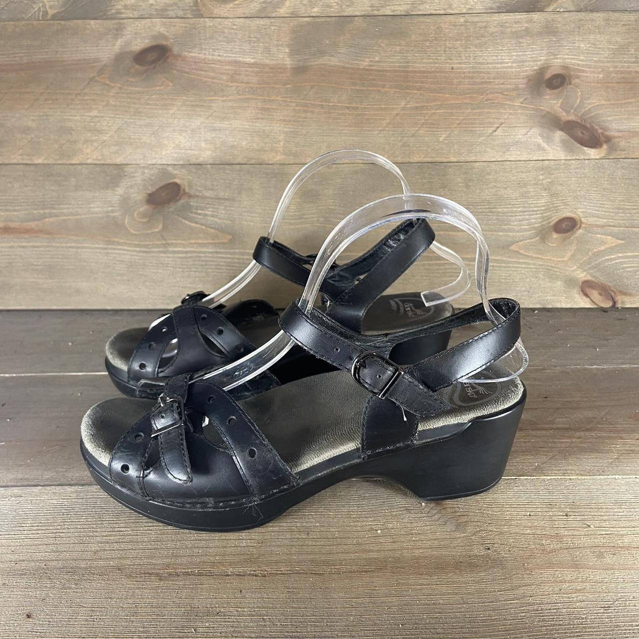 Dansko sandals size 39 online