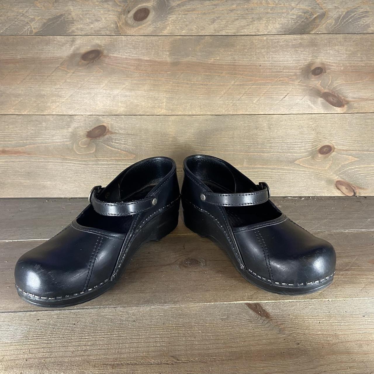 Dansko marcelle best sale black patent