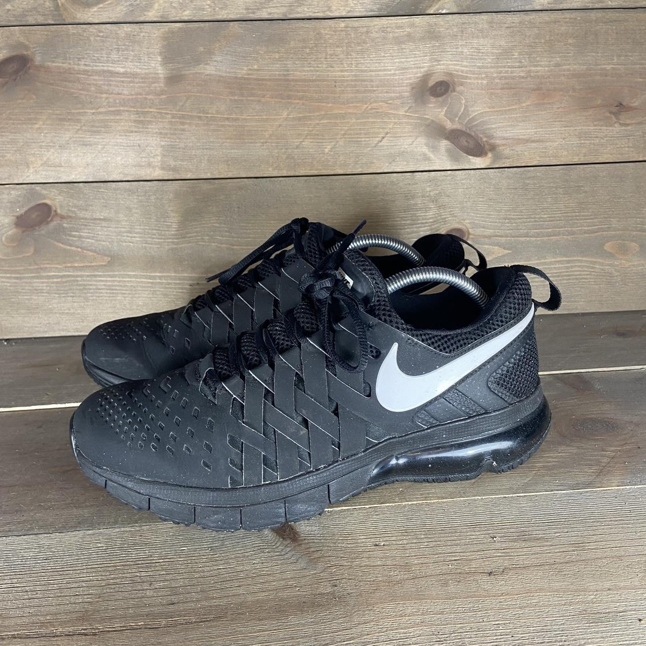 Nike fingertrap black online